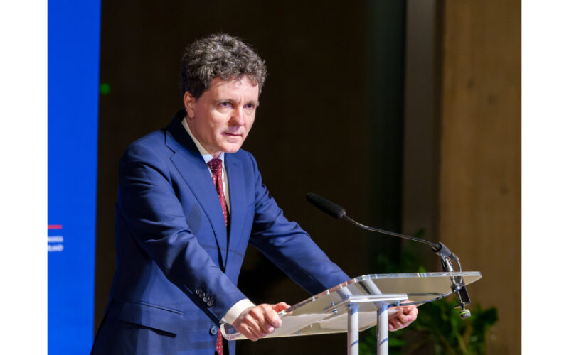 Industria de apărare Nicușor Dan în Polonia defendar
