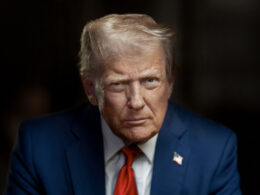 donald trump SUA white house defendar