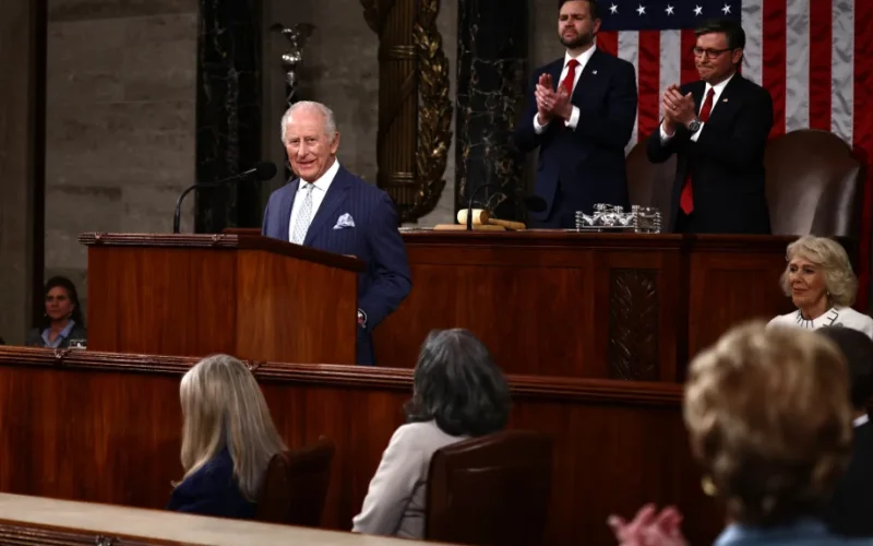 vizita regelui Charles III in SUA defendar